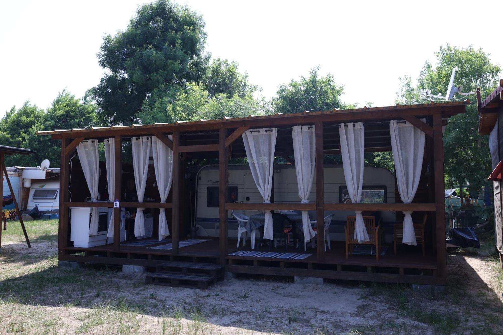 Sea Caravan On The Beach Kiten  Bagian luar foto