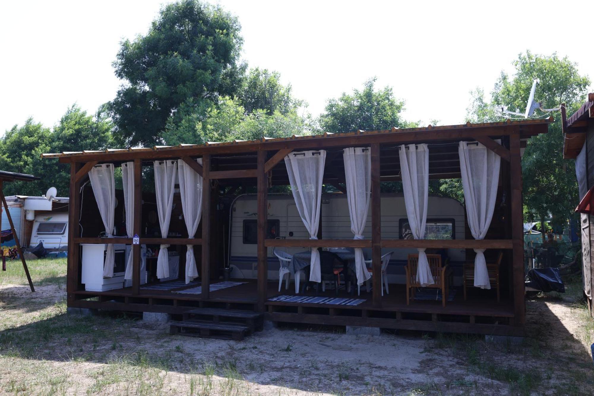 Sea Caravan On The Beach Kiten  Bagian luar foto